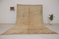 Load image into Gallery viewer, Vintage Moroccan Rug – Handmade Wool Berber rug, 6x10 ft – Peach beni mguild rug