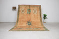 Load image into Gallery viewer, Vintage Moroccan Rug – Handmade Wool Berber rug, 5x9 ft – Peach beni mguild rug