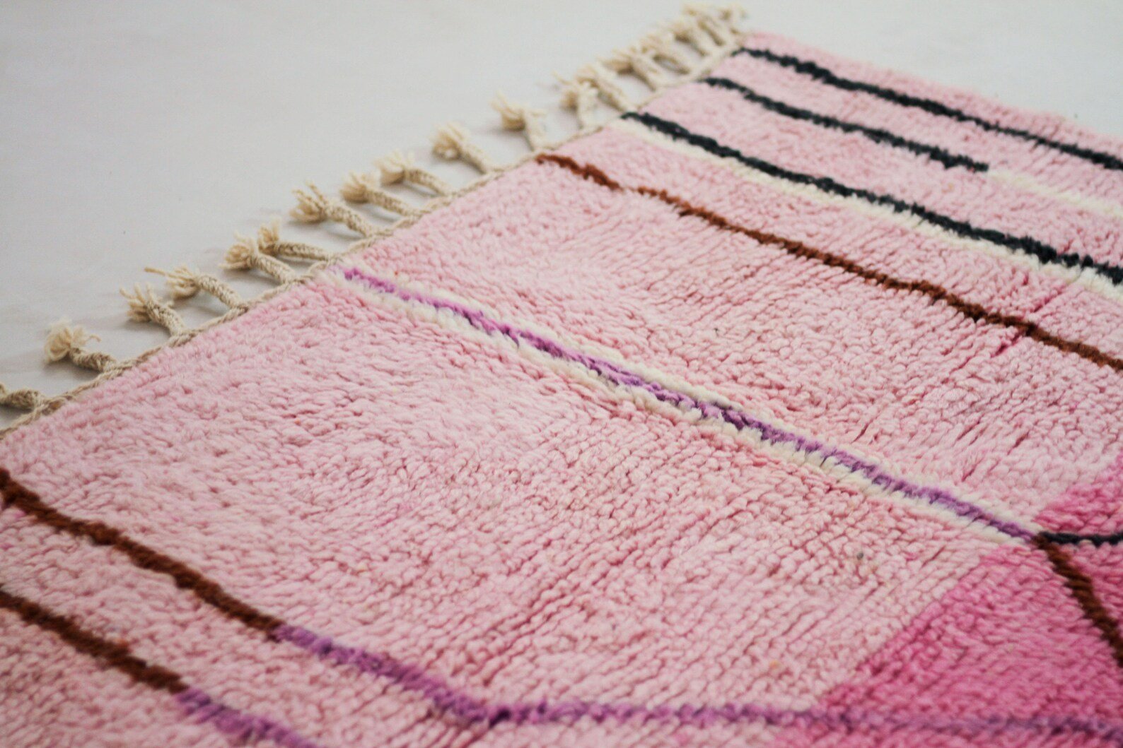 Pink 8x5 Boujad Rug – multi color rug, moroccan berber rug, Handmade Wool Rug