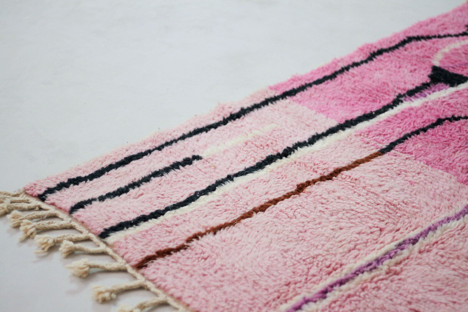 Pink 8x5 Boujad Rug – multi color rug, moroccan berber rug, Handmade Wool Rug