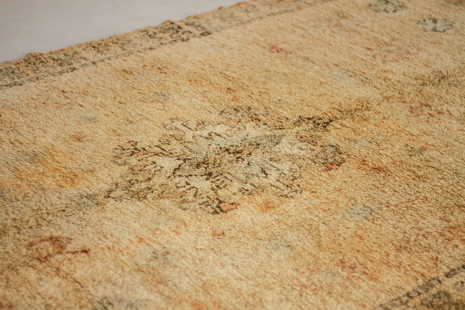 Large Vintage Moroccan Rug – Handmade Wool Berber rug, 6x12 ft – Yellow beni mguild rug
