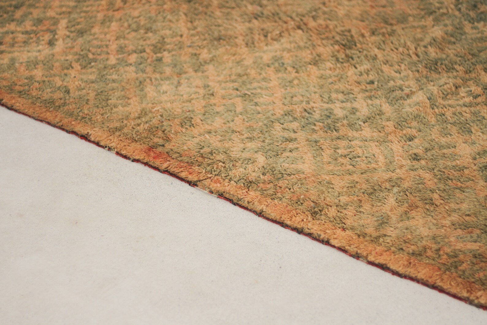 Vintage Moroccan Rug – Handmade Wool Berber rug, 6x10 ft – beni mguild rug