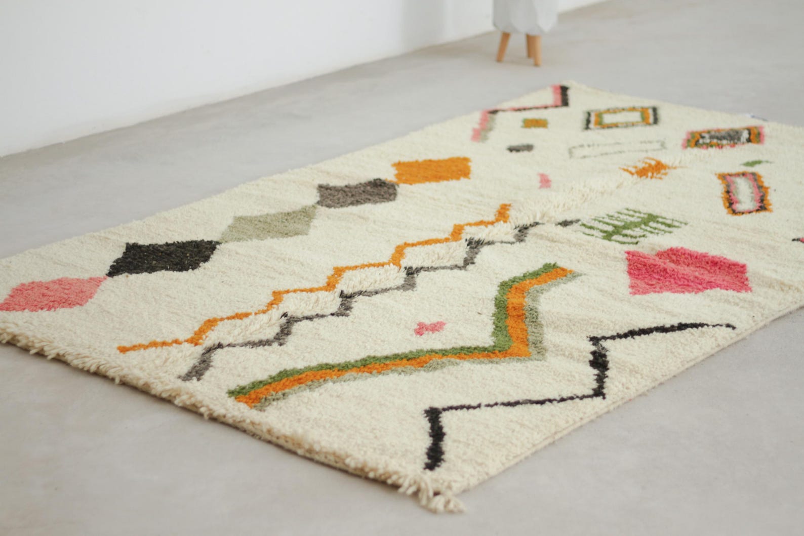 Azilal 8x5 Berber Rug – moroccan rug, wool berber rugs, Handmade Wool Rug