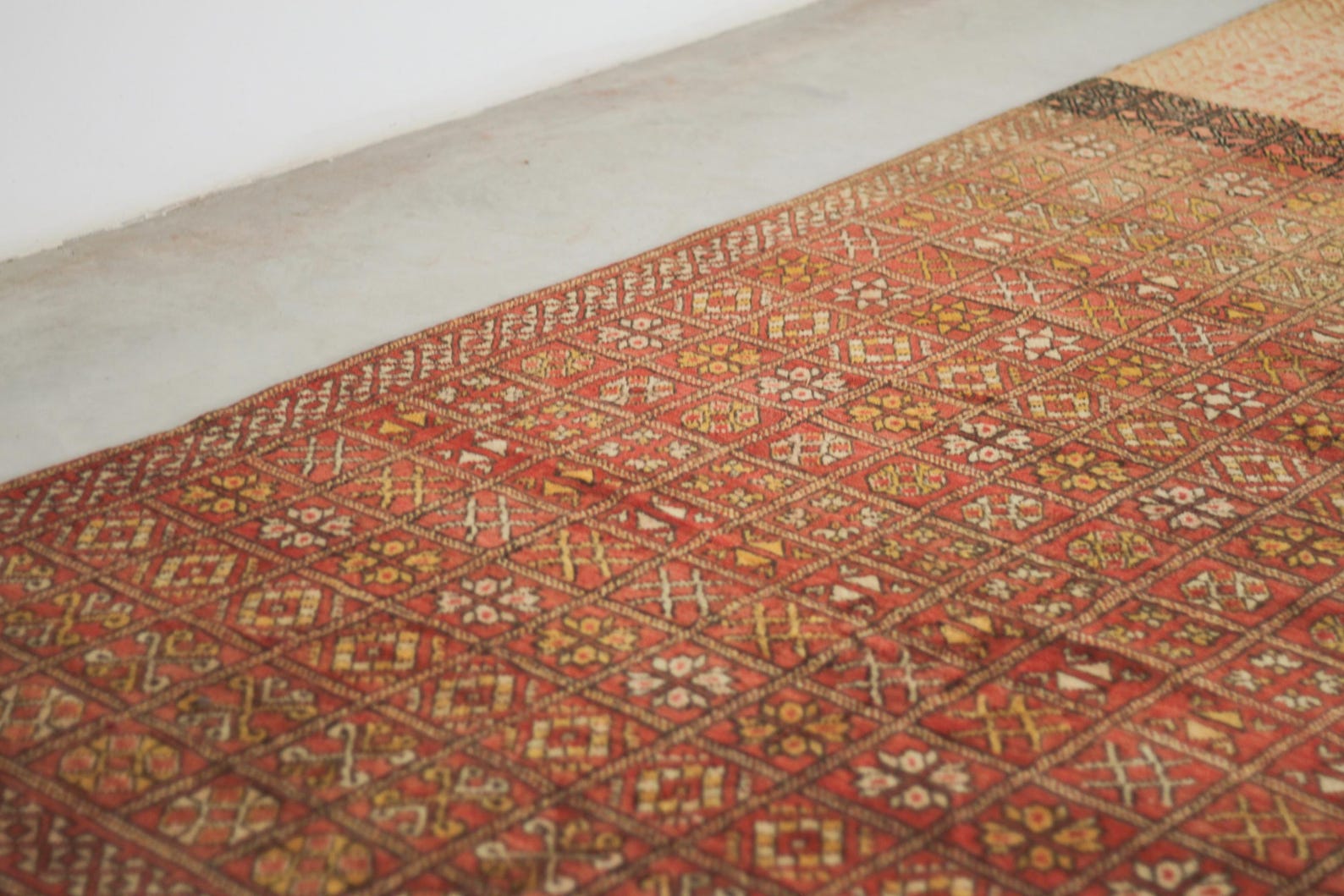 Vintage Moroccan Rug – Handmade Wool Berber rug, 6x10 ft – Brown beni mguild rug
