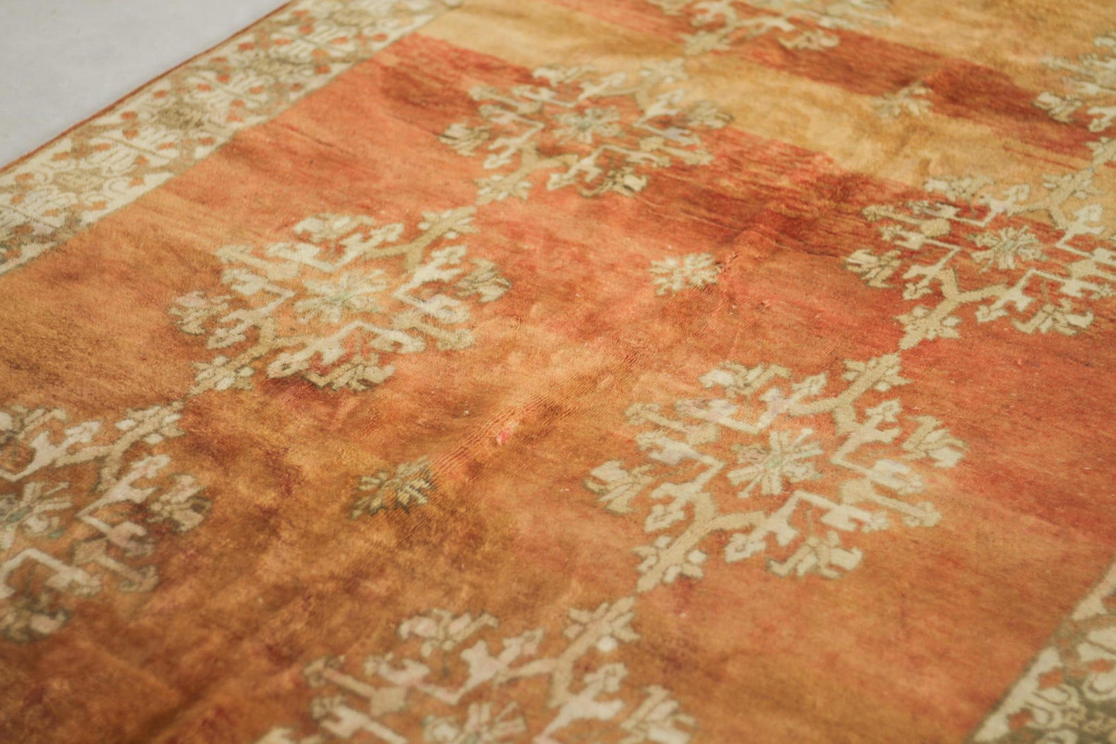 Vintage Moroccan Rug – Handmade Wool Berber rug, 5x10 ft – Red beni mguild rug