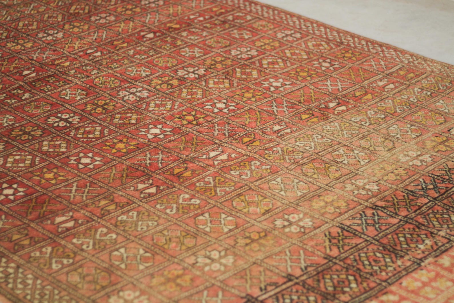 Vintage Moroccan Rug – Handmade Wool Berber rug, 6x10 ft – Brown beni mguild rug
