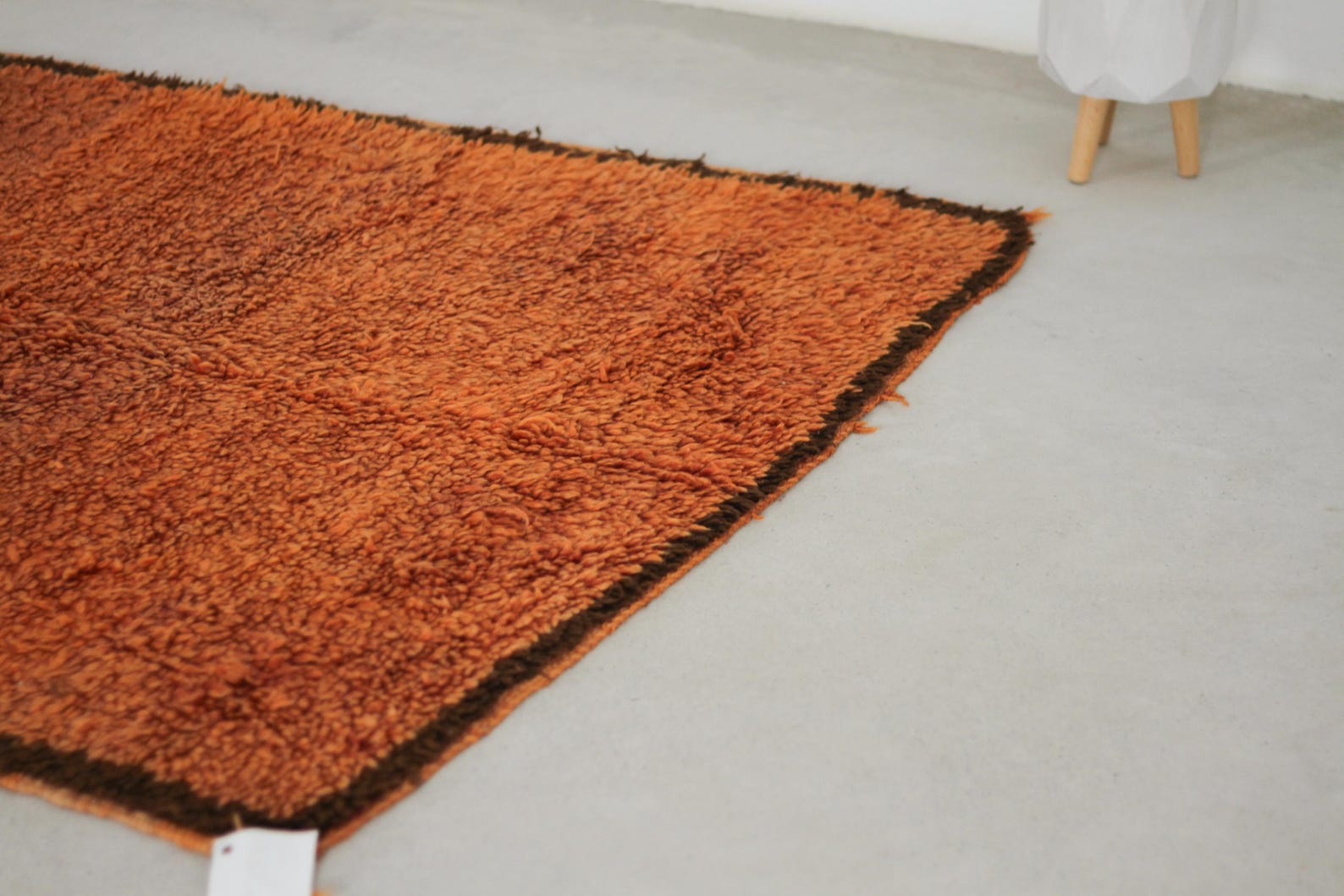 Vintage Moroccan Rug – Handmade Wool Berber rug, 5x8 ft – Orange beni mguild rug