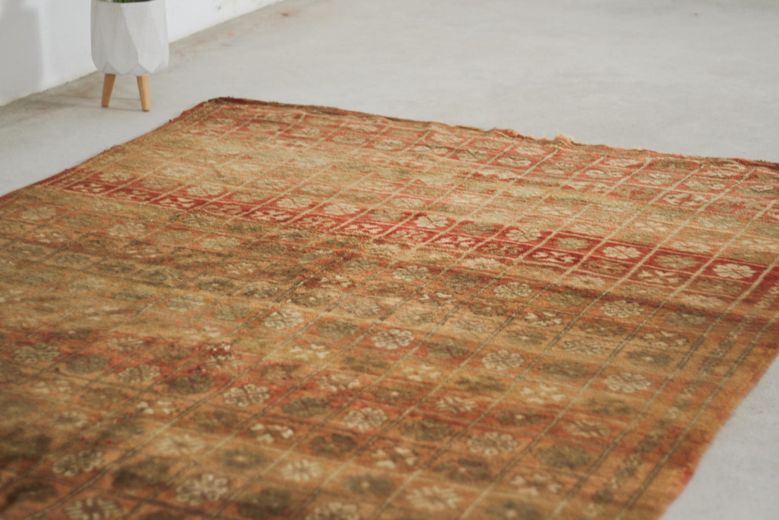 Vintage Moroccan Rug – Handmade Wool Berber rug, 6x12 ft – Brown beni mguild rug