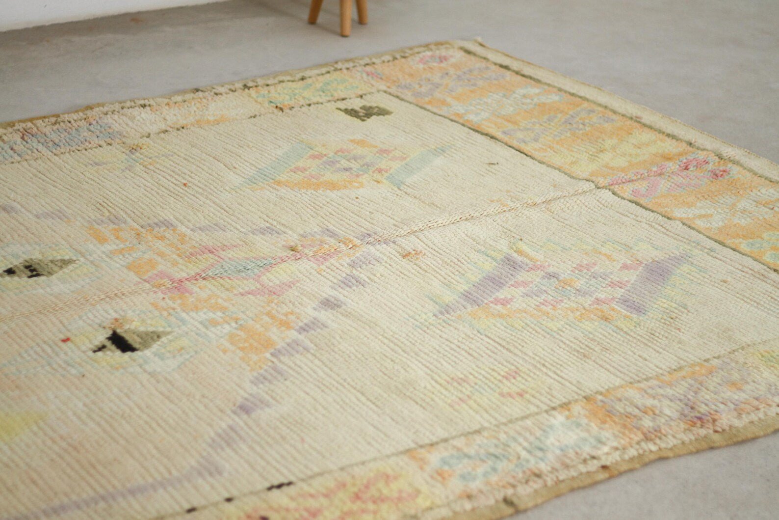 Vintage Moroccan Rug – Handmade Wool Berber rug, 6x12 ft – White beni mguild rug