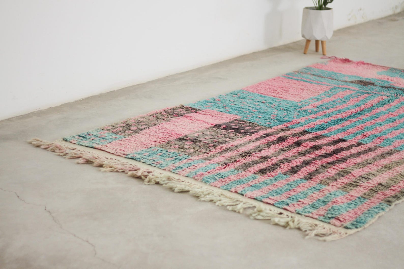 Pink 8x5 Boujad Rug – colorful rug, colorful area rugs, Handmade Wool Rug
