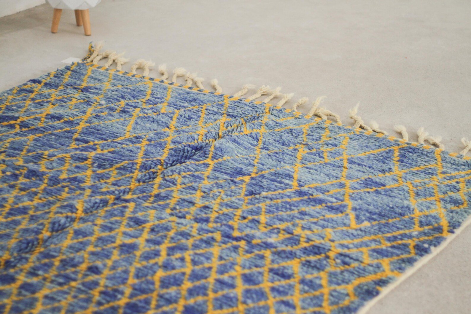 Blue 8x5 Berber Rug – boujaad rug, berber wool rug, Handmade Wool Rug