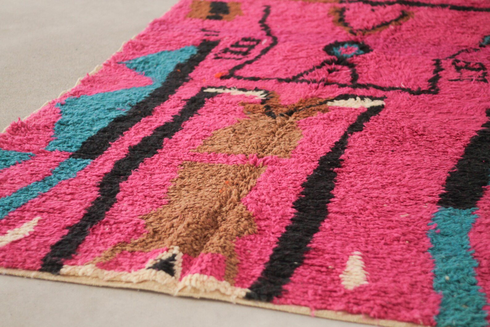 Pink 8x5 Berber Rug – boho style rug, colorful rug, Handmade Wool Rug