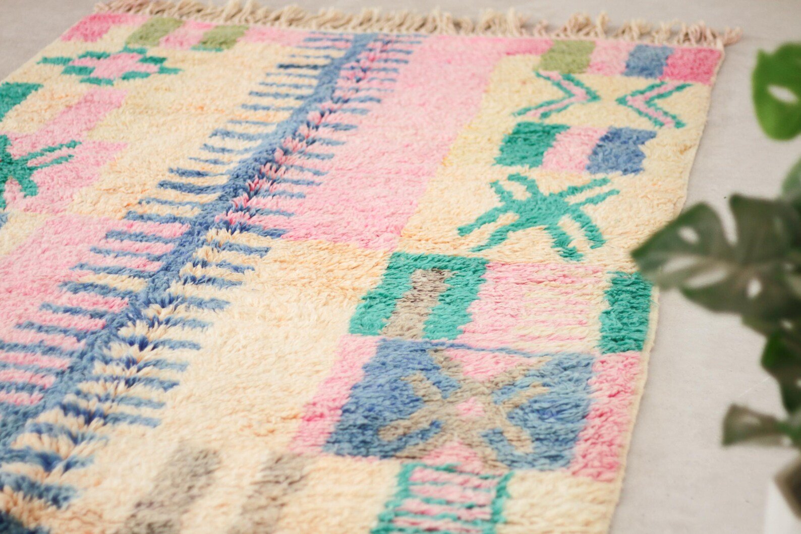 Pink 8x5 Moroccan Colorful Rug – moroccan boujad rug, moroccan area rug, Handmade Wool Rug