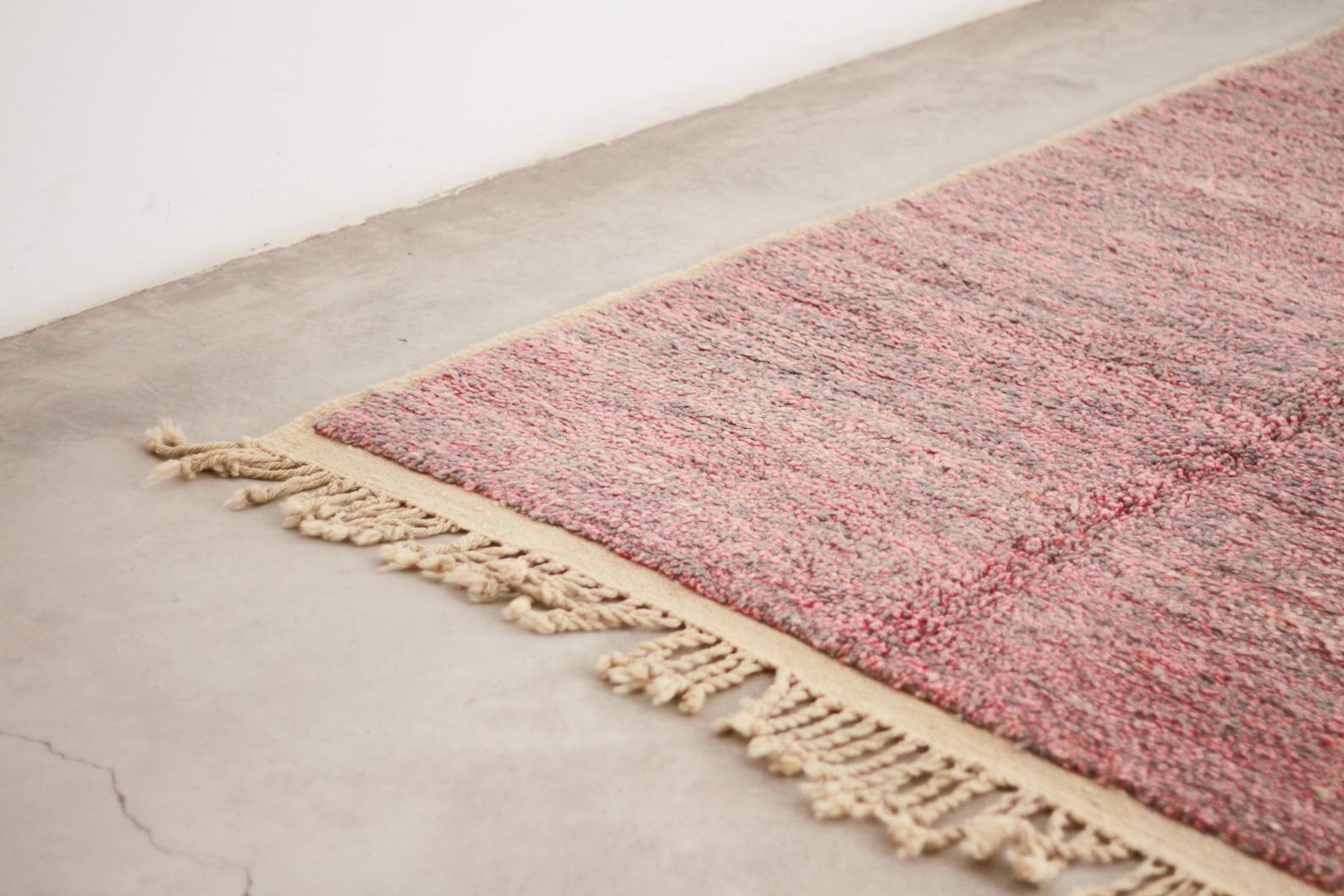 Pink 8x5 Boujad Rug – pink moroccan rug, moroccan berber rugs, Handmade Wool Rug
