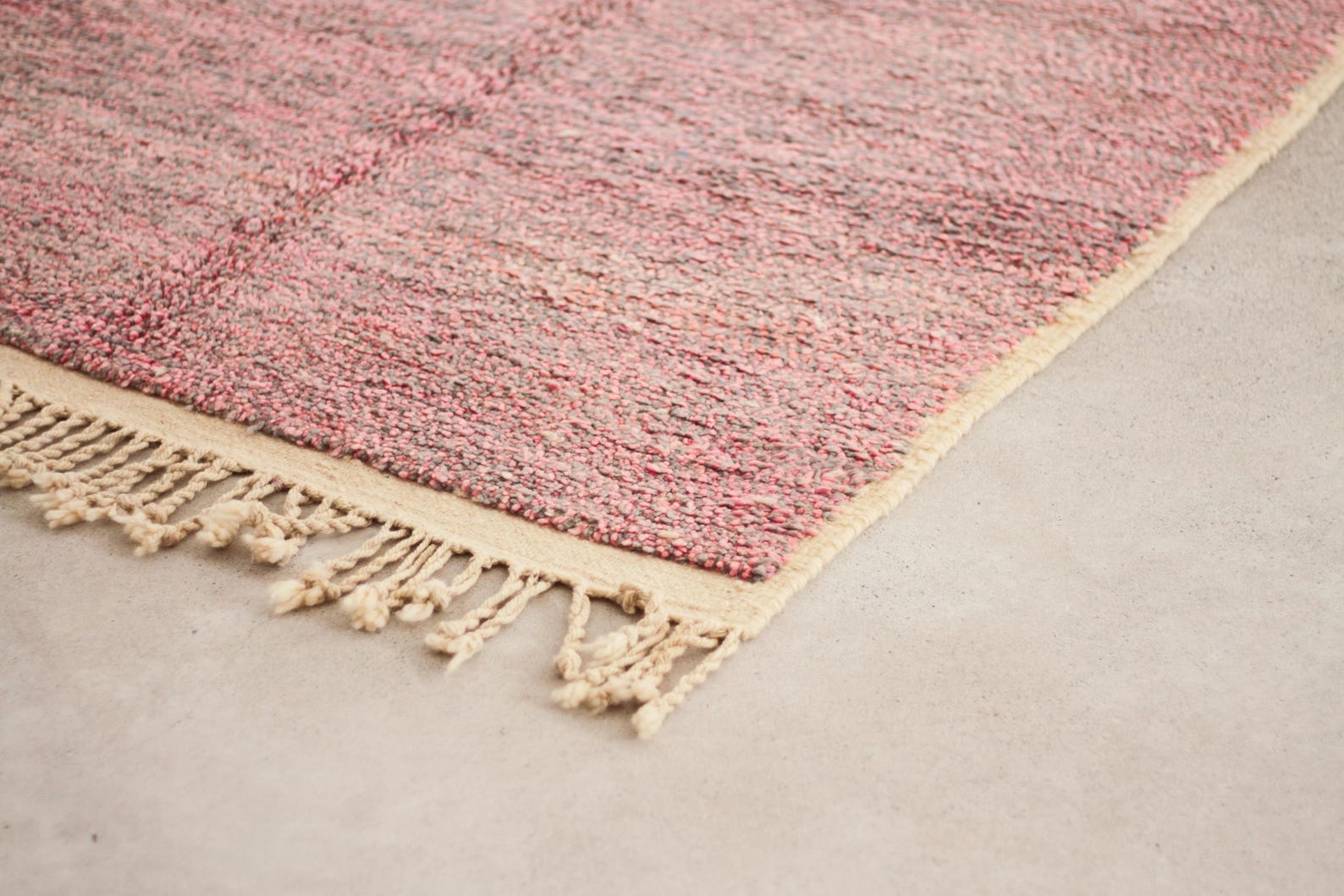 Pink 8x5 Boujad Rug – pink moroccan rug, moroccan berber rugs, Handmade Wool Rug