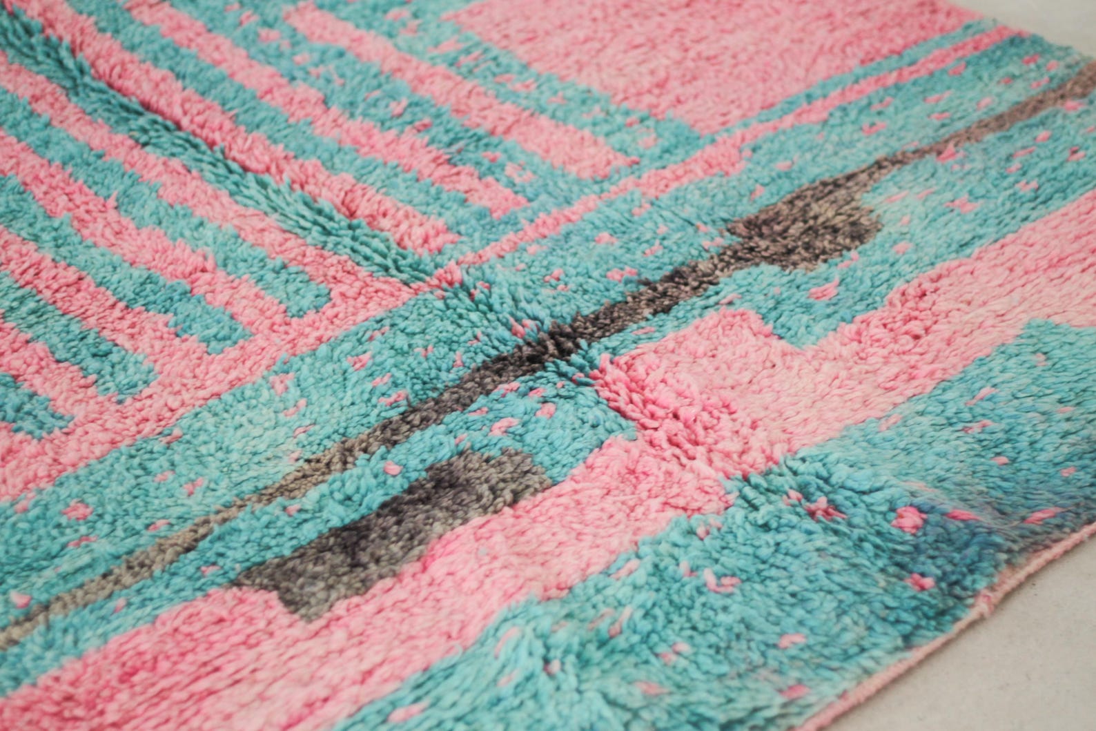 Pink 8x5 Boujad Rug – colorful rug, colorful area rugs, Handmade Wool Rug