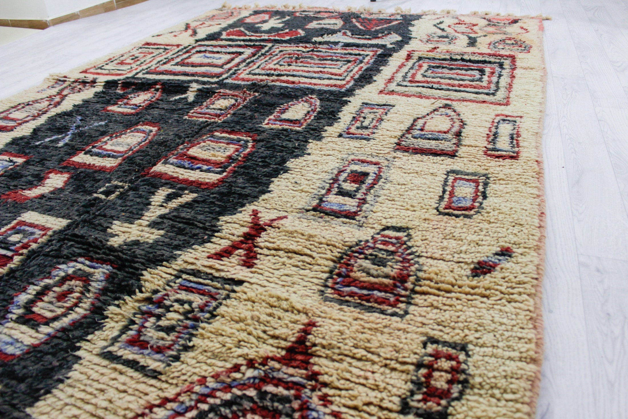 One of a kind vintage Boujaad rug 48