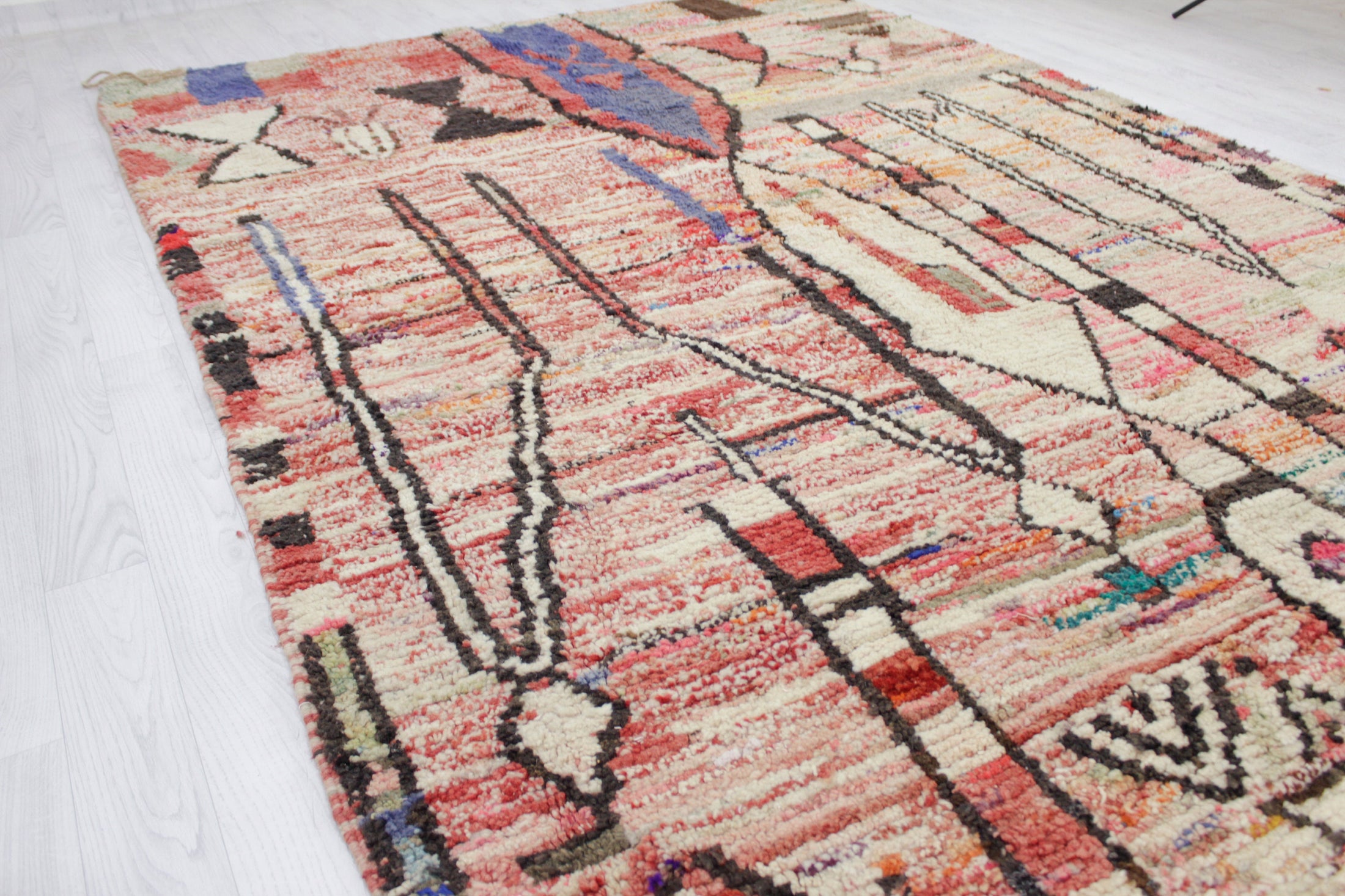 One of a kind vintage Boujaad rug 21