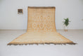 Load image into Gallery viewer, Vintage Moroccan Rug – Handmade Wool Berber rug, 5.5x12 ft – Peach beni mguild rug
