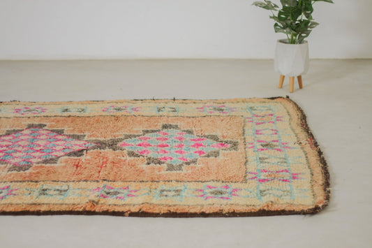 Vintage moroccan rug 11