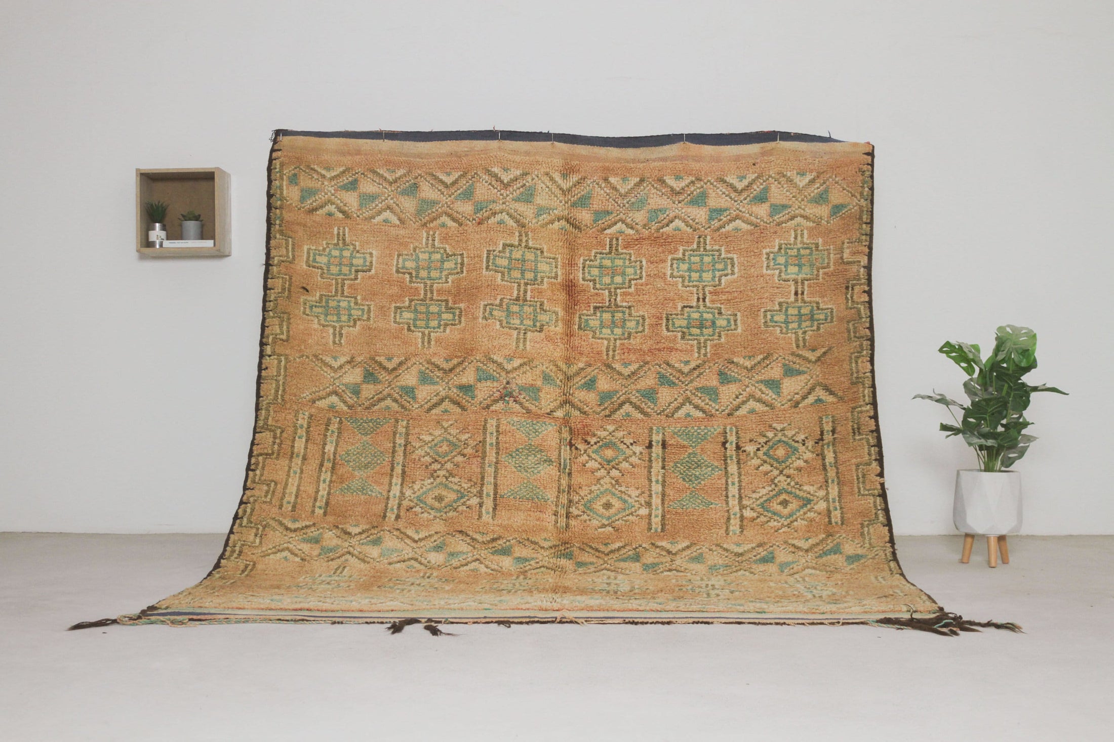 Vintage Moroccan Rug – Handmade Wool Berber rug, 7x8 ft – beni mguild rug