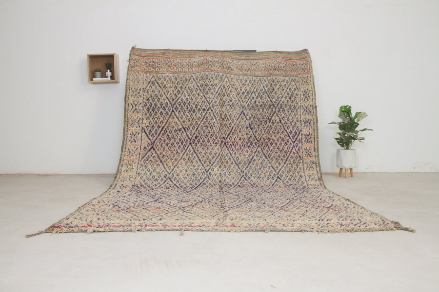 Vintage Cream Moroccan Rug, 6'7" x 10'5" – No. 94