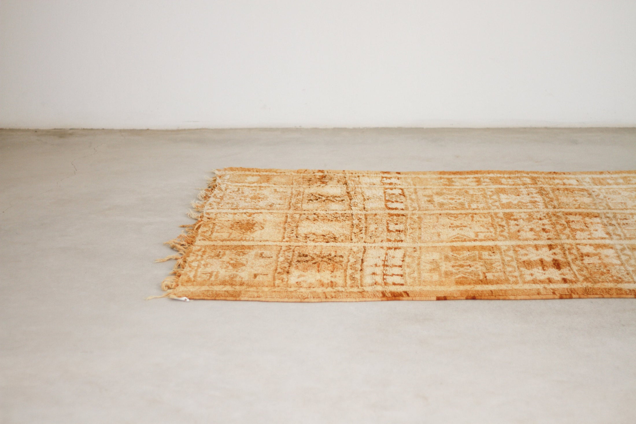 Vintage Moroccan Rug – Handmade Wool Berber rug, 5x8 ft – Yellow beni mguild rug