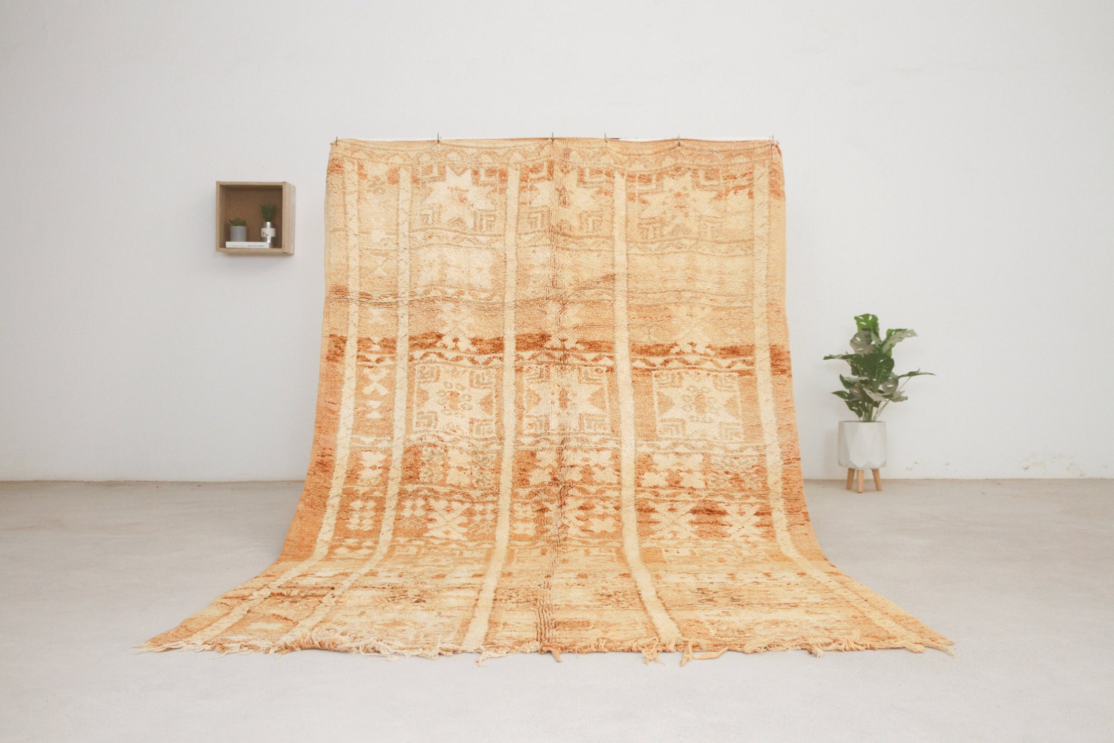 Vintage Moroccan Rug – Handmade Wool Berber rug, 5x8 ft – Yellow beni mguild rug