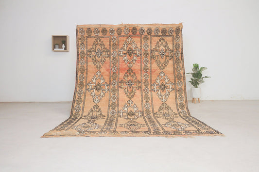 Vintage moroccan rug 12