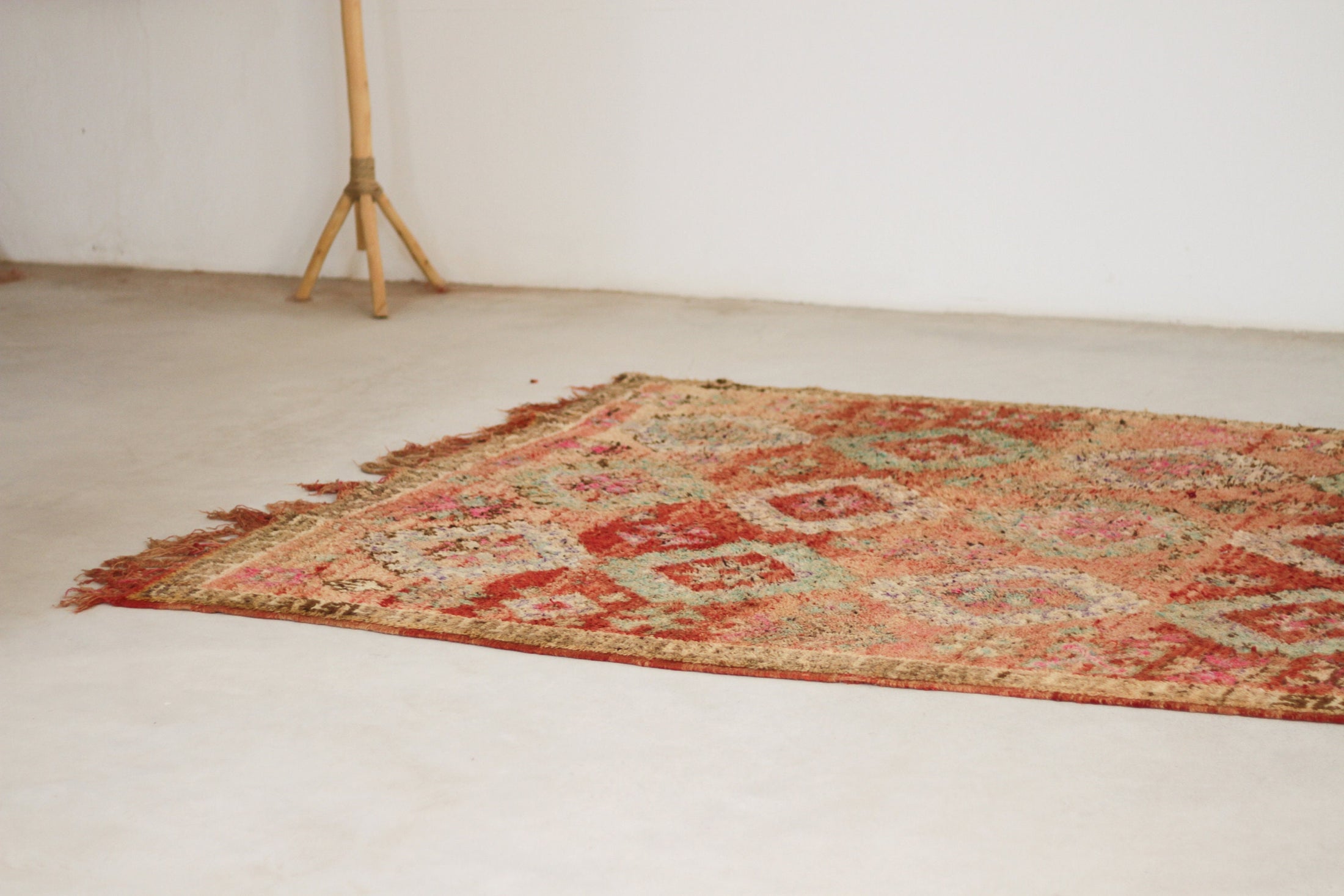 Vintage Moroccan Rug – Handmade Wool Berber rug, 6x11 ft – Red beni mguild rug