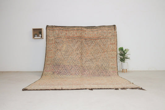 Vintage moroccan rug 36