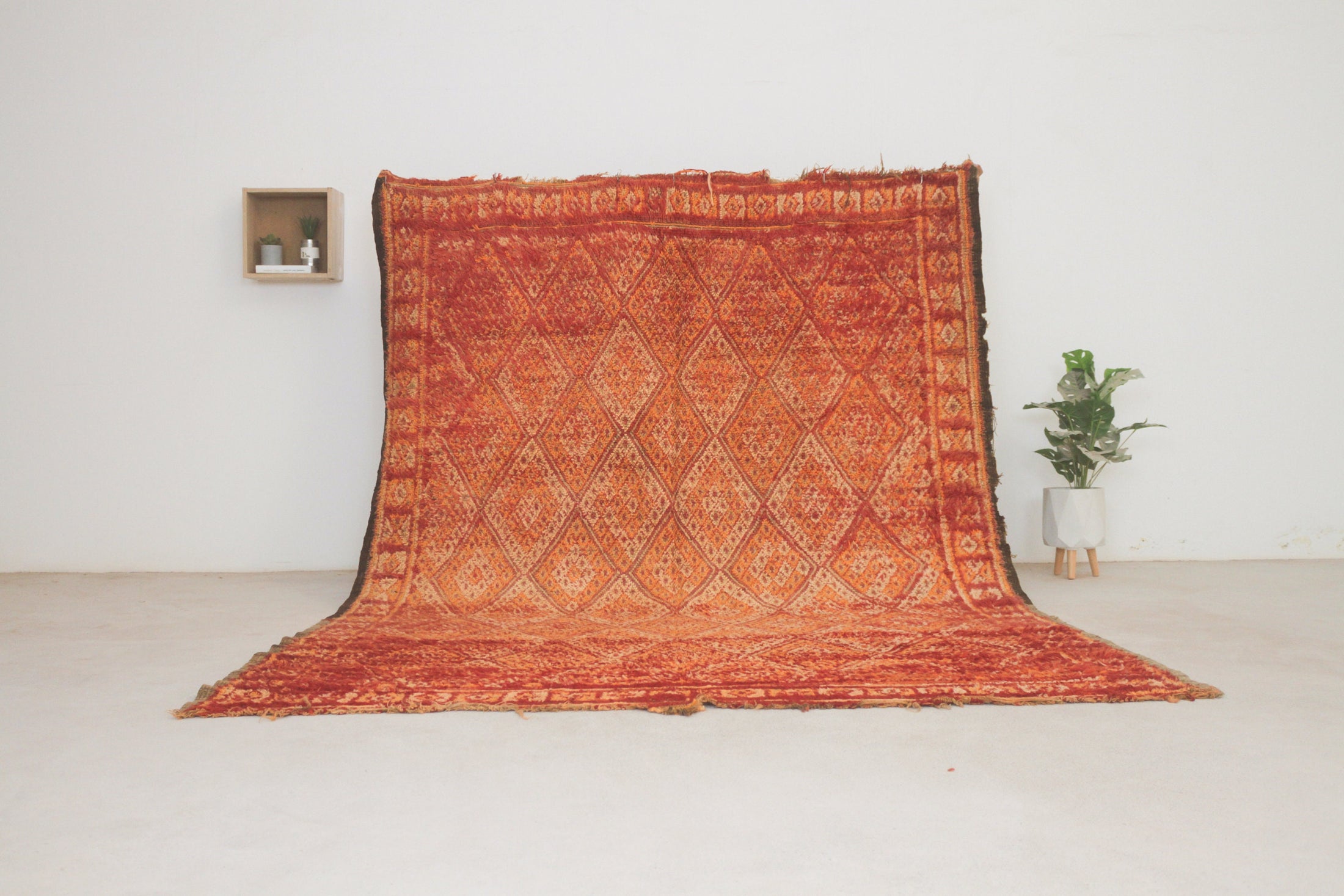 Vintage Moroccan Rug – Handmade Wool Berber rug, 7x9 ft – Red beni mguild rug