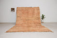 Load image into Gallery viewer, Vintage Moroccan Rug – Handmade Wool Berber rug, 6x10 ft – Peach beni mguild rug
