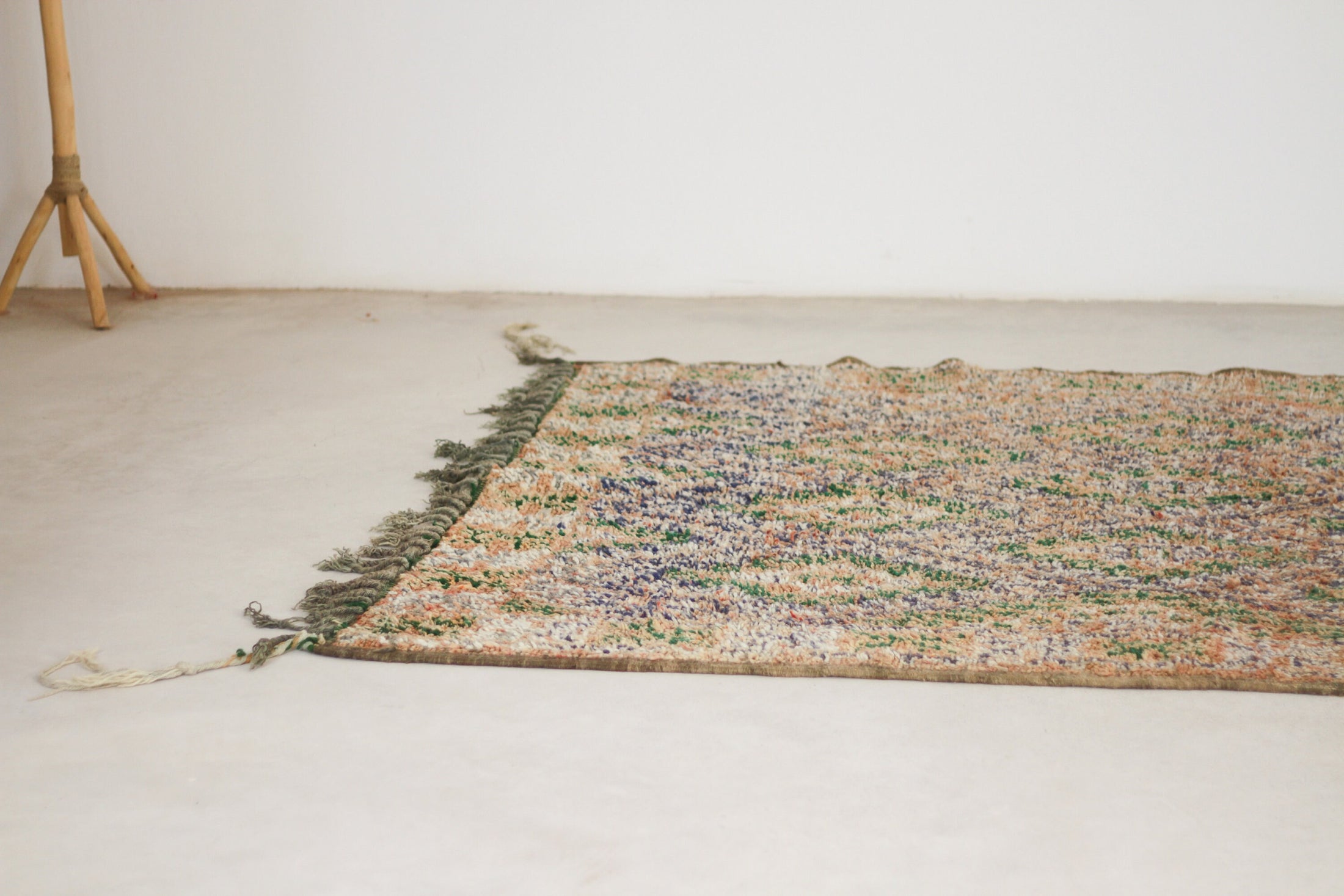 Vintage Moroccan Rug – Handmade Wool Berber rug, 6.6x10 ft – beni mguild rug
