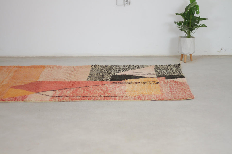 Peach Boujaad-Style Moroccan Rug, 5'1" x 8'2" – No. L-A97