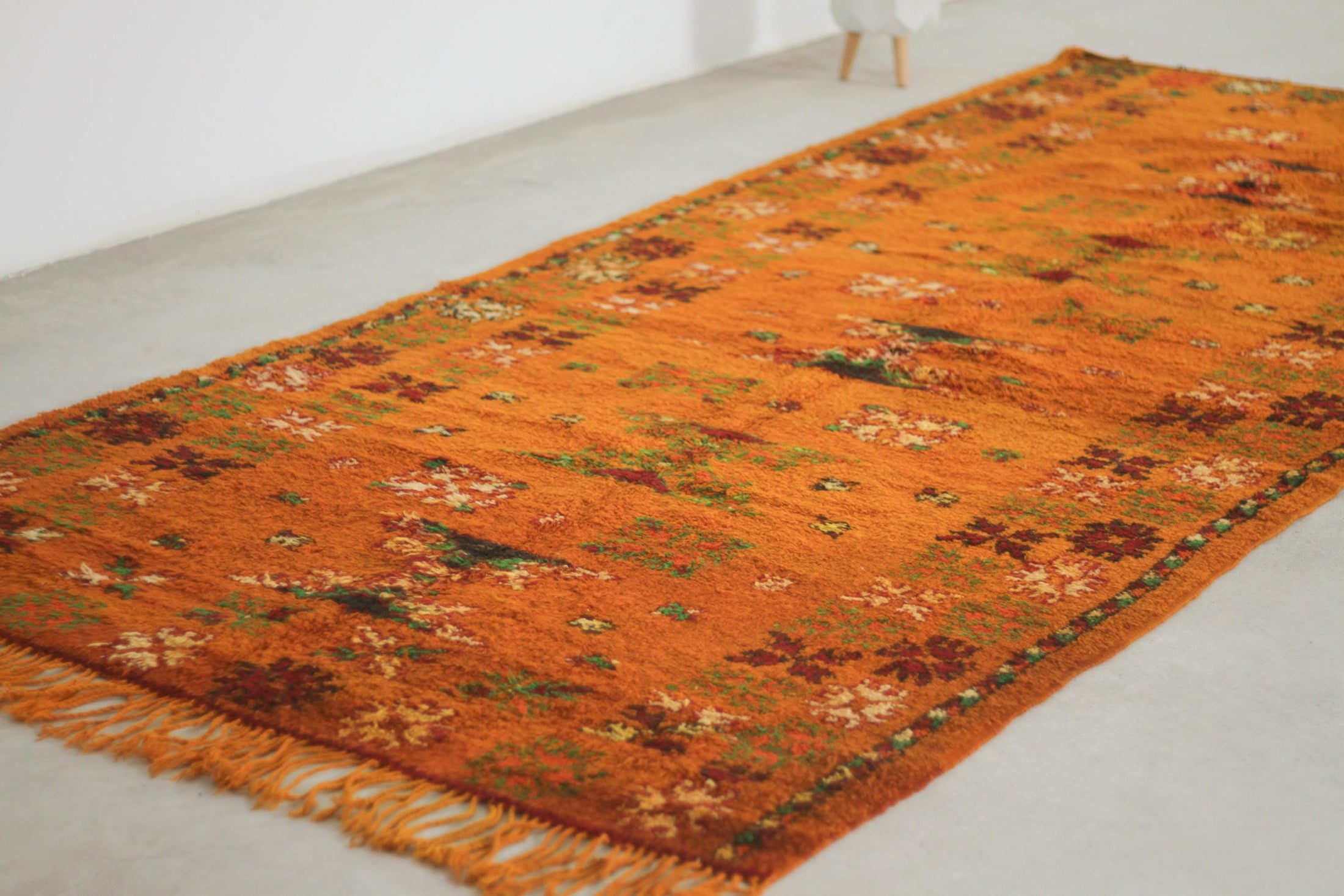 Vintage Moroccan Rug – Handmade Wool Berber rug, 5x11 ft – Orange beni mguild rug