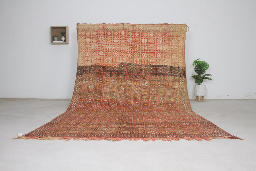Vintage Moroccan Rug – Handmade Wool Berber rug, 6x10 ft – Brown beni mguild rug