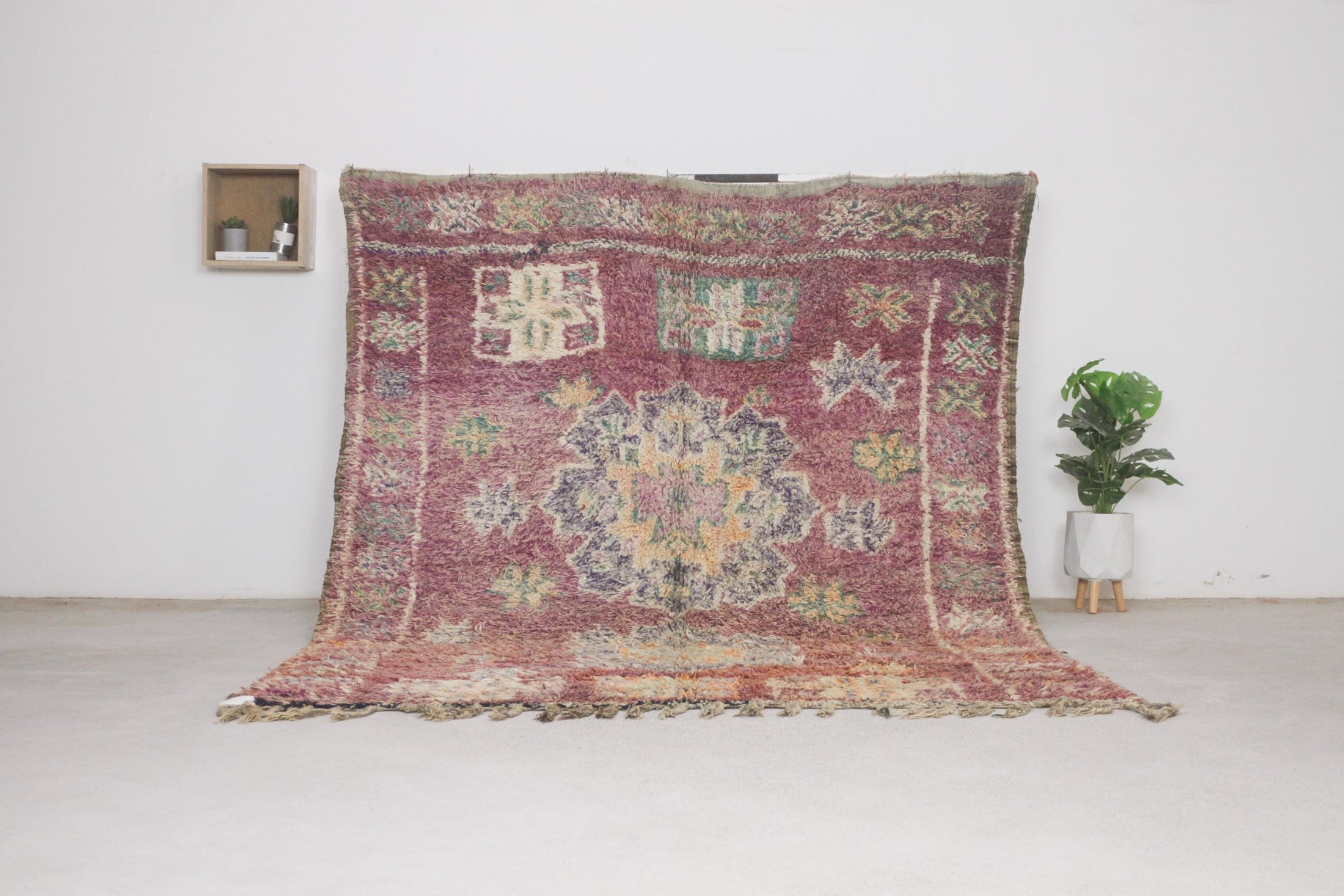 Vintage Moroccan Rug – Handmade Wool Berber rug, 6x8 ft – Purple beni mguild rug