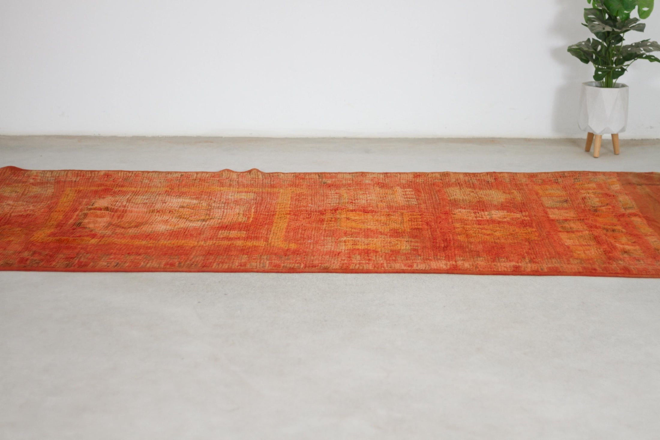 Vintage Moroccan Rug – Handmade Wool Berber rug, 5x10 ft – Orange beni mguild rug