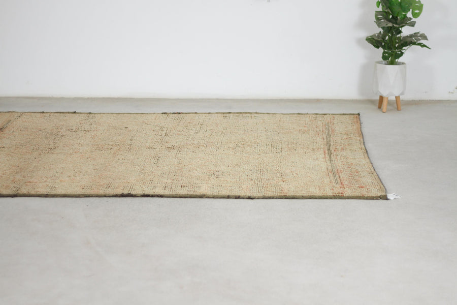 Vintage Beige Moroccan Rug, 6'4" x 8' – No. 241