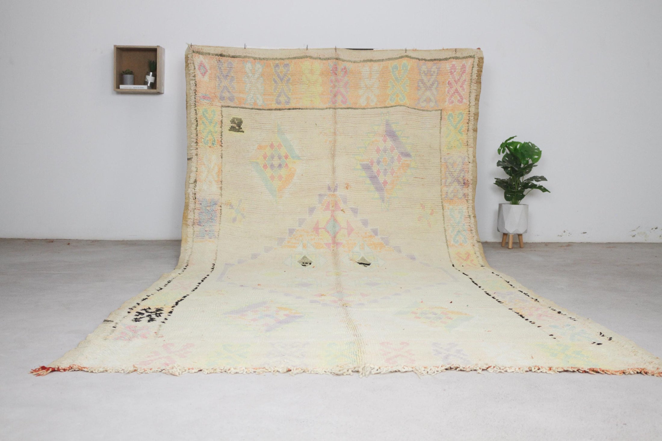 Vintage Moroccan Rug – Handmade Wool Berber rug, 6x12 ft – White beni mguild rug