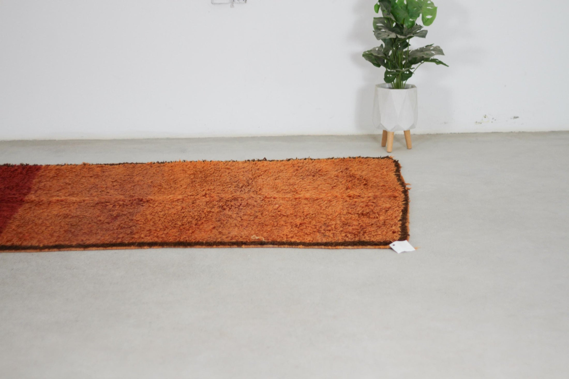 Vintage Moroccan Rug – Handmade Wool Berber rug, 5x8 ft – Orange beni mguild rug