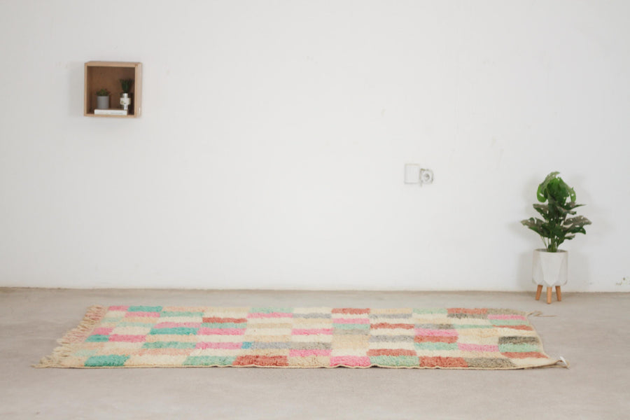 Cream and Pink Boujaad-Style Moroccan Rug, 5'0" x 8'0" – No. bj-3